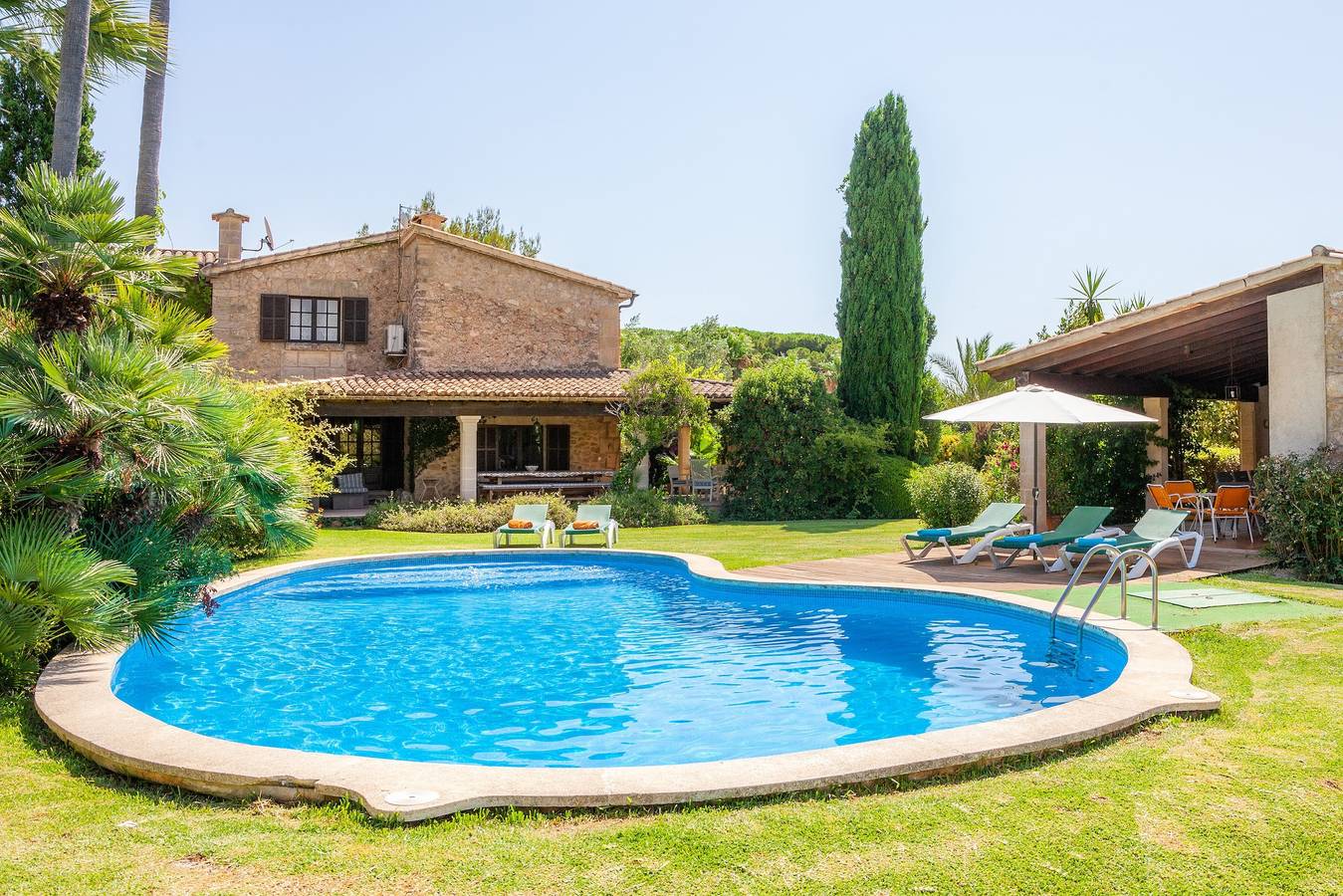 Stunning mountain view and pool - Villa Can Curt in Torrent de la Vall d'en Marc, Pollença