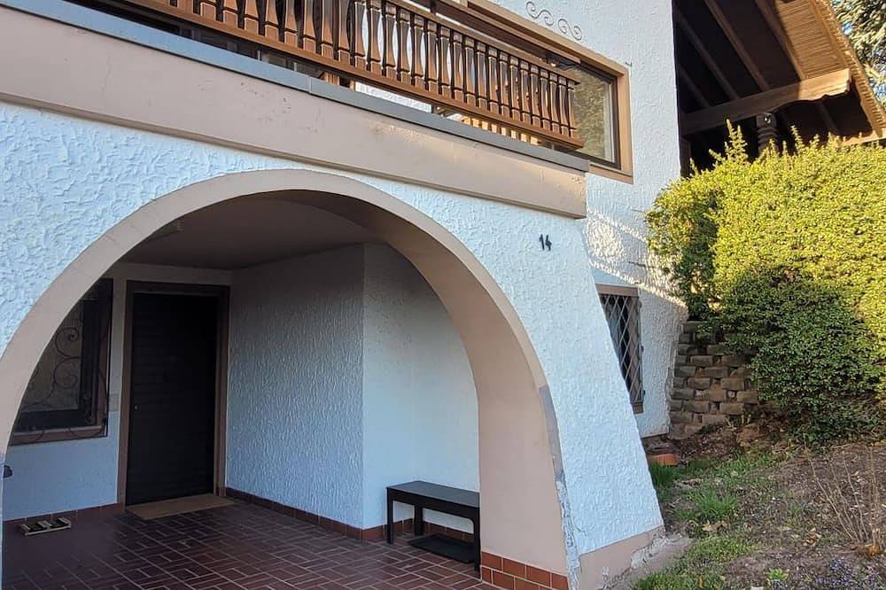 Ganze Wohnung, Ferienwohnung Rhönchalet - Appartement/Fewo, Dusche, Wc, Wohn-/Schlafraum in Gersfeld, Rhön-Hessen