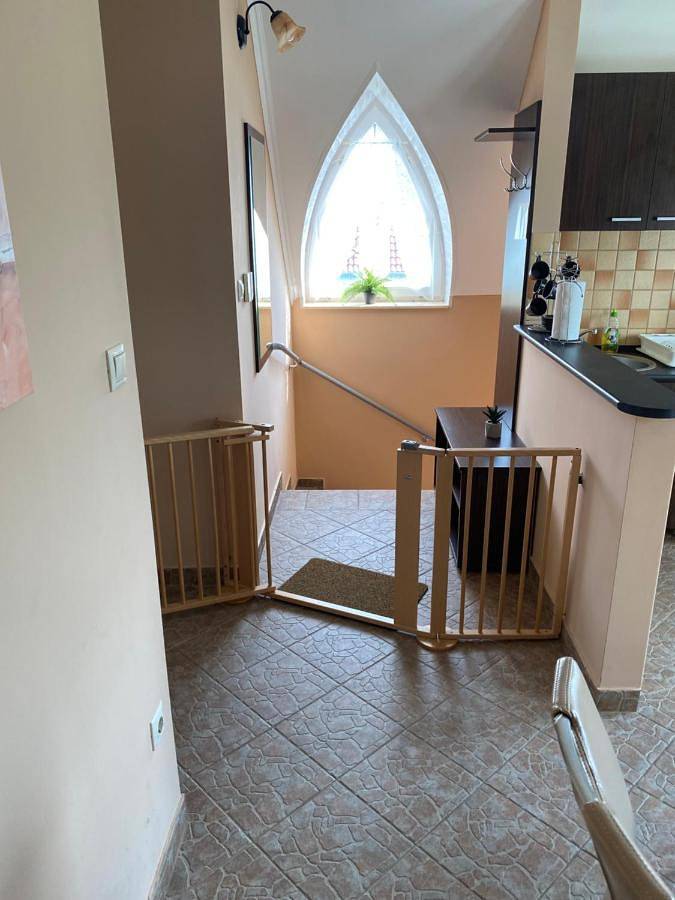 Ferienhaus für 8 Personen, mit Ausblick und Terrasse sowie Garten und Pool in Siofok - 3