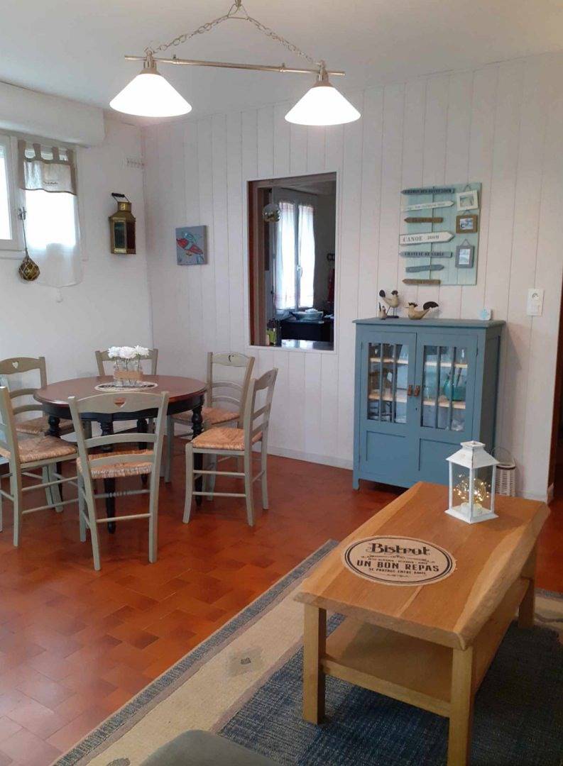 Villa 50 m de la plage vue mer classé, idéal famille-3 étoiles in Ver-sur-Mer, Côte de Nacre