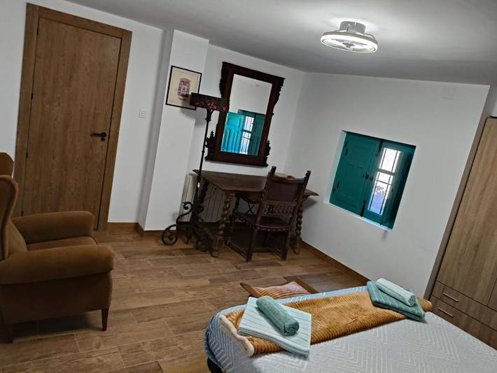 Casa rural para 4 personas, con Terraza y Jardín además de Piscina para niños y Piscina en Armilla - 2