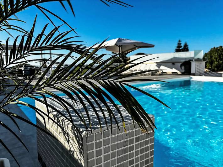 Ferienhaus für 4 Personen, mit Pool und Garten