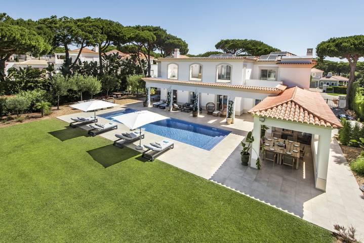 Casa de férias para 10 pessoas, com Varanda e Terraço e ainda Jardim em Praia de Faro