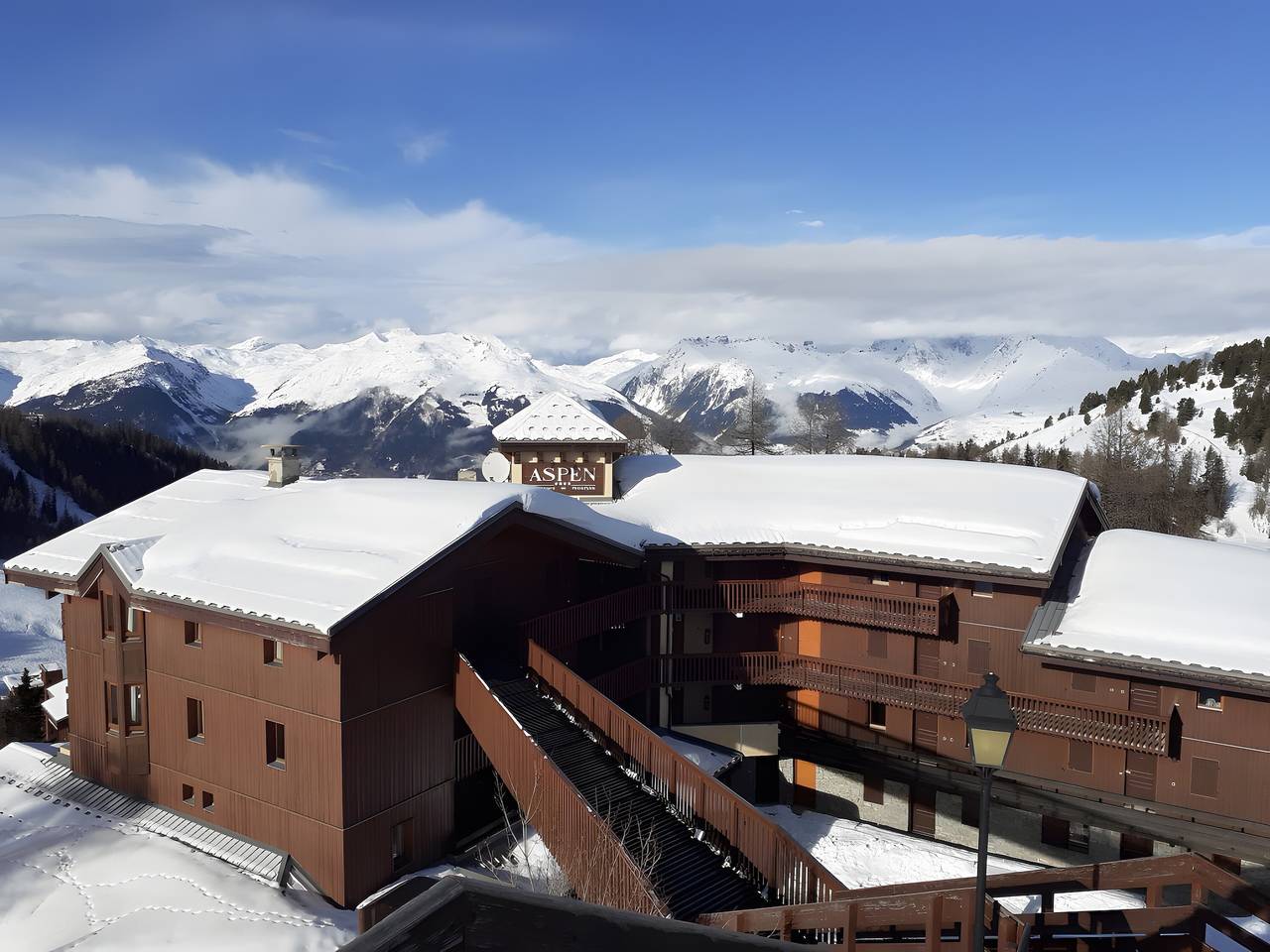 Appartement entier, Appartement "Résidence Aspen" dans les Alpes avec vue montagne sur la chaine du Mont Blanc in La Plagne, La Plagne-Tarentaise