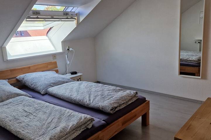 Ferienwohnung für 4 Personen, mit Balkon in Rüsselsheim