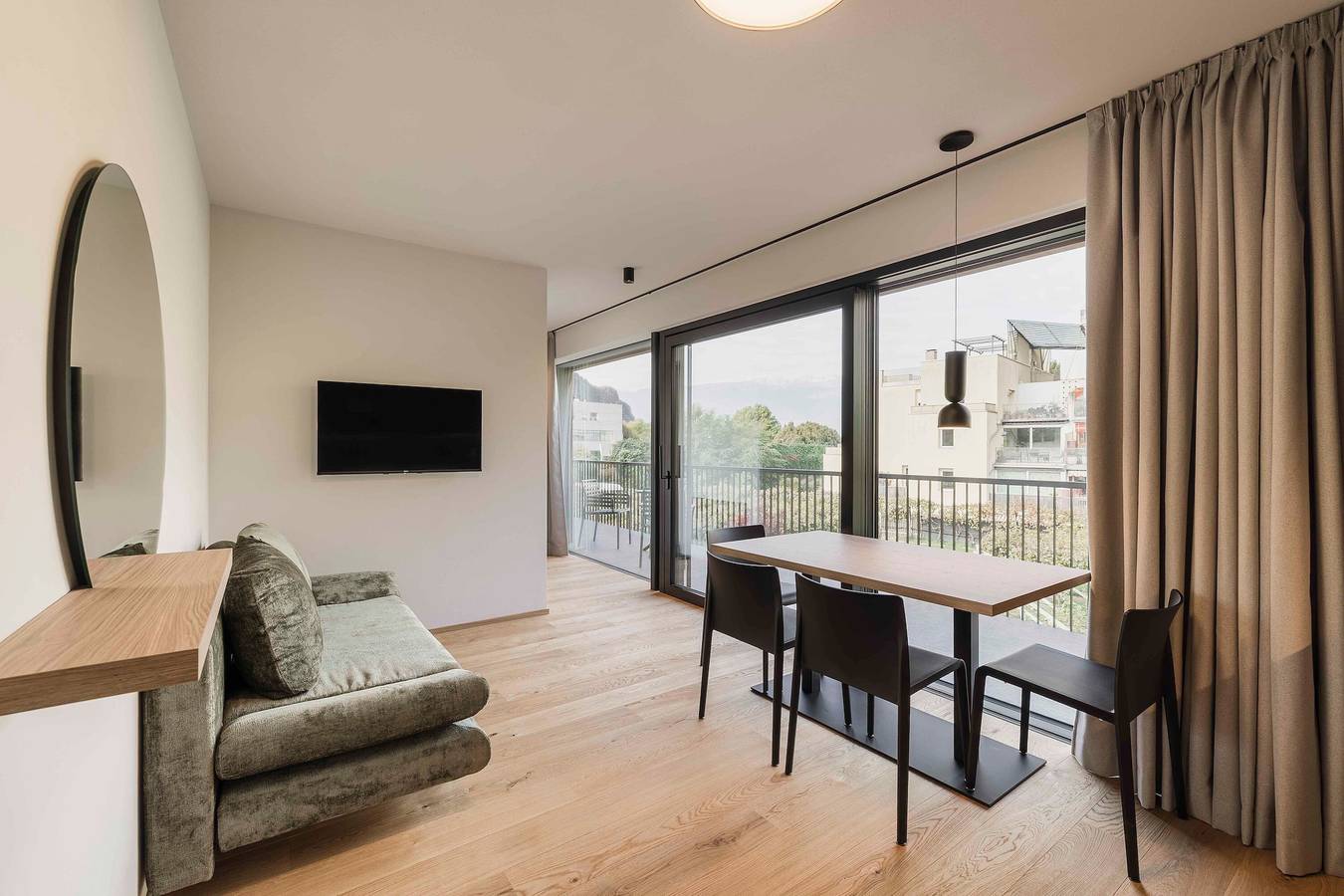 Apartamento entero, Apartamento 'Hörtenberg' con vistas suroeste in Centro-Piani-Rencio, Bolzano