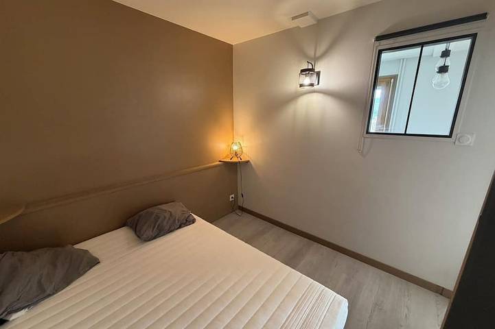 Ganze Wohnung, Urban cocoon with panoramic view - Balcony - Fully equipped in Saint-Étienne, Regionaler Naturpark Pilat