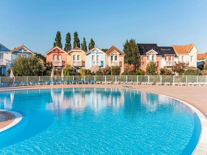 Location de vacances pour 4 personnes, avec piscine et sauna, animaux acceptés à Talmont-Saint-Hilaire