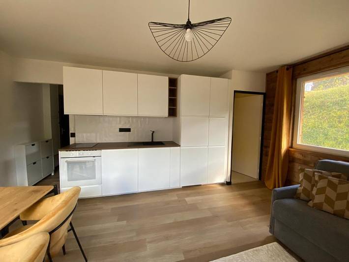 Gîte pour 5 personnes, avec balcon dans Office De Tourisme De Saint Sorlin D Arves - 3