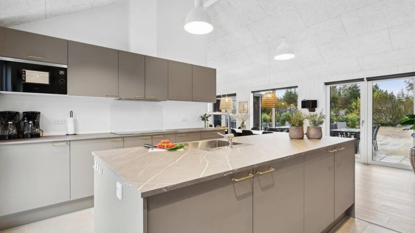 Ferienhaus für 20 Personen, mit Sauna, mit Haustier in Henne Strand