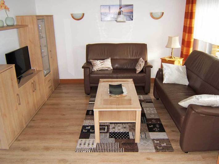 Ganze Ferienwohnung, Vermietungsservice Kaufmann - Ferienwohnungen - Fw 2 - Am Tief 22 in Horumersiel, Wangerland