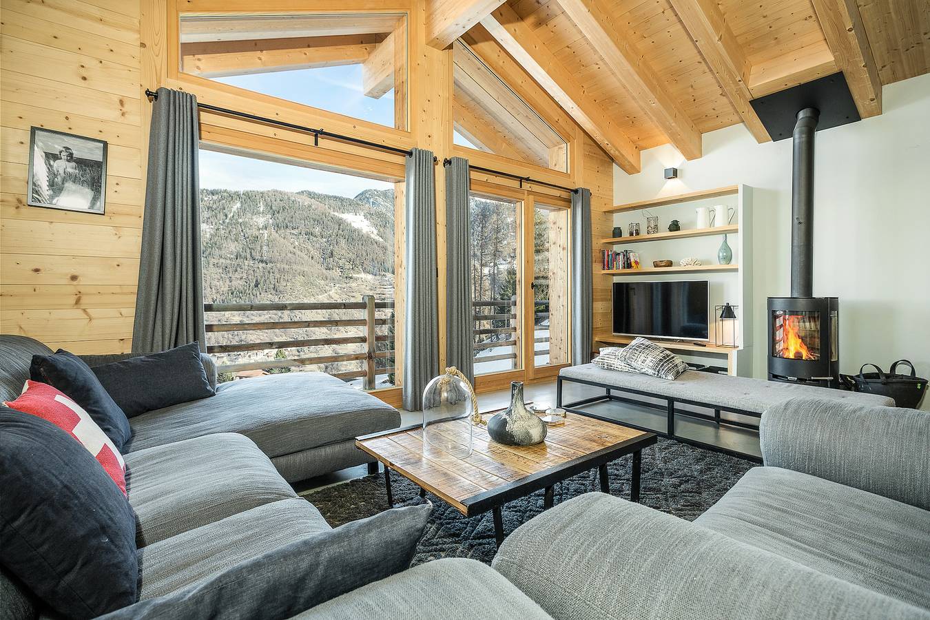 Chalet Chalet Kookaburra - Jacuzzi - Views in Riddes, Walliser Alpen