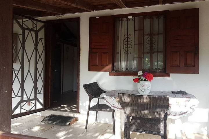 Ferienhaus für 5 Personen, mit Balkon und Garten in Gythio