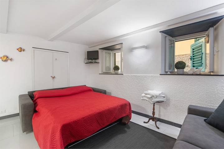 Geheel appartement, Appartement 'A 50 Metri Dal Mare' met Wi-Fi en airconditioning in Bagni Miramare, Camogli