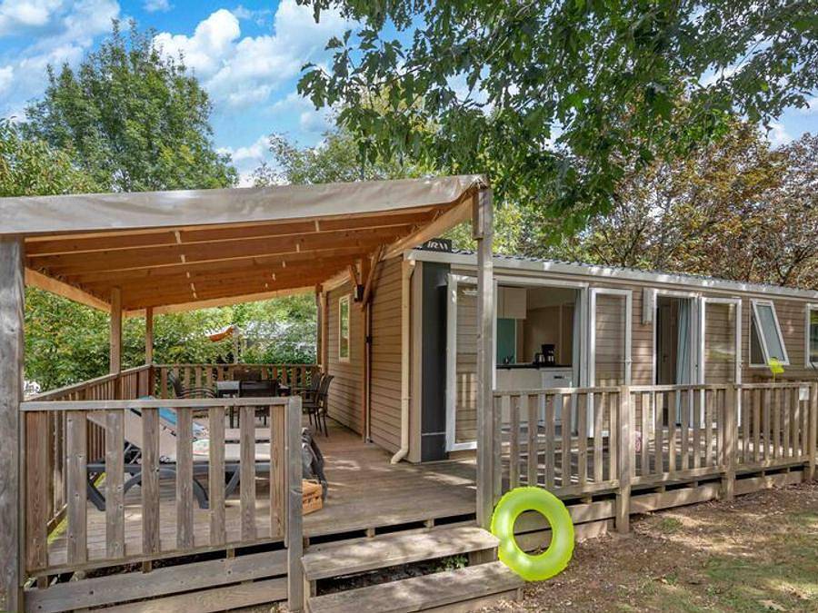 Camping Les Gorges Du Chambon - Ciela Village - Mobilheim 6 personen - Ciela Privilège - 3 Schlafzimmer - Grill in Eymouthiers, Regionaler Naturpark Périgord-Limousin
