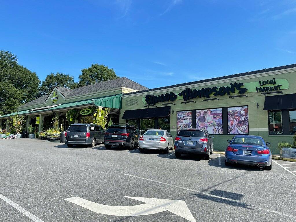 2-bedroom villa minutes from Carytown, Vcu, Uofr, & Richmond Convention Center in Richmond, Virginia