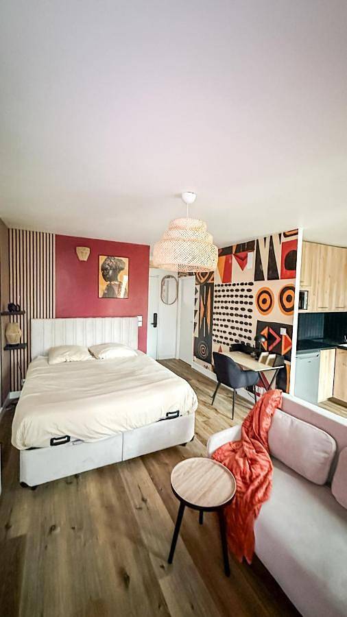 Appartement entier, L'Ethnik Spot- studio cosy proche Paris et Stade de France - parking privé in Garges-lès-Gonesse, Val-d'Oise