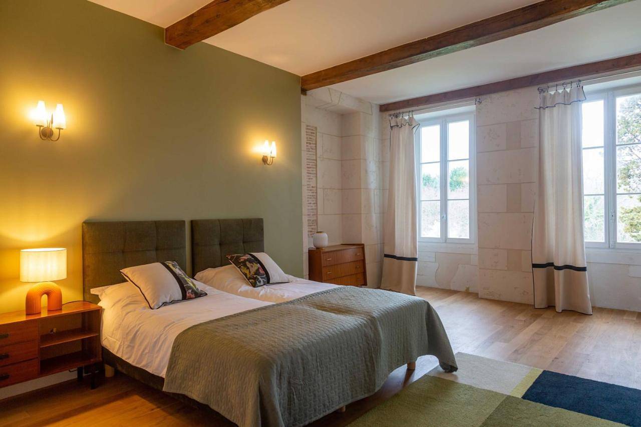 Double or Twin Room with Private Bathroom in Vertheuil, Région de Lesparre-Médoc