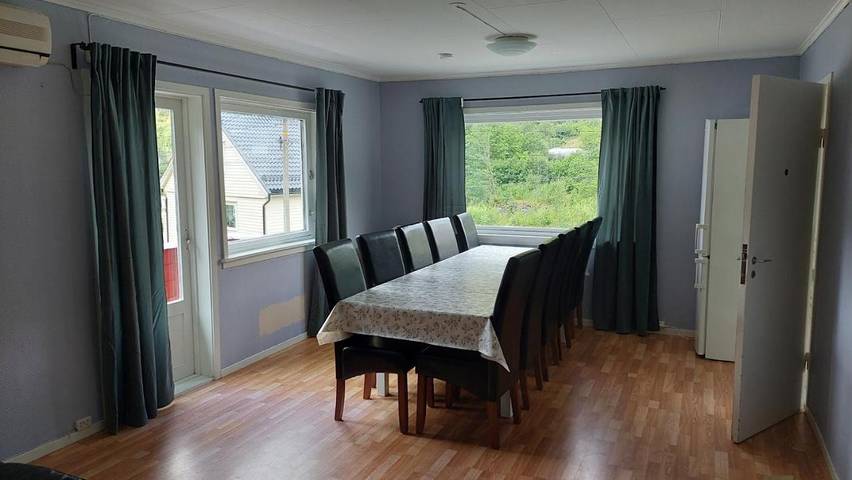Ferienwohnung für 10 Personen, mit Ausblick und Balkon sowie Garten - 1