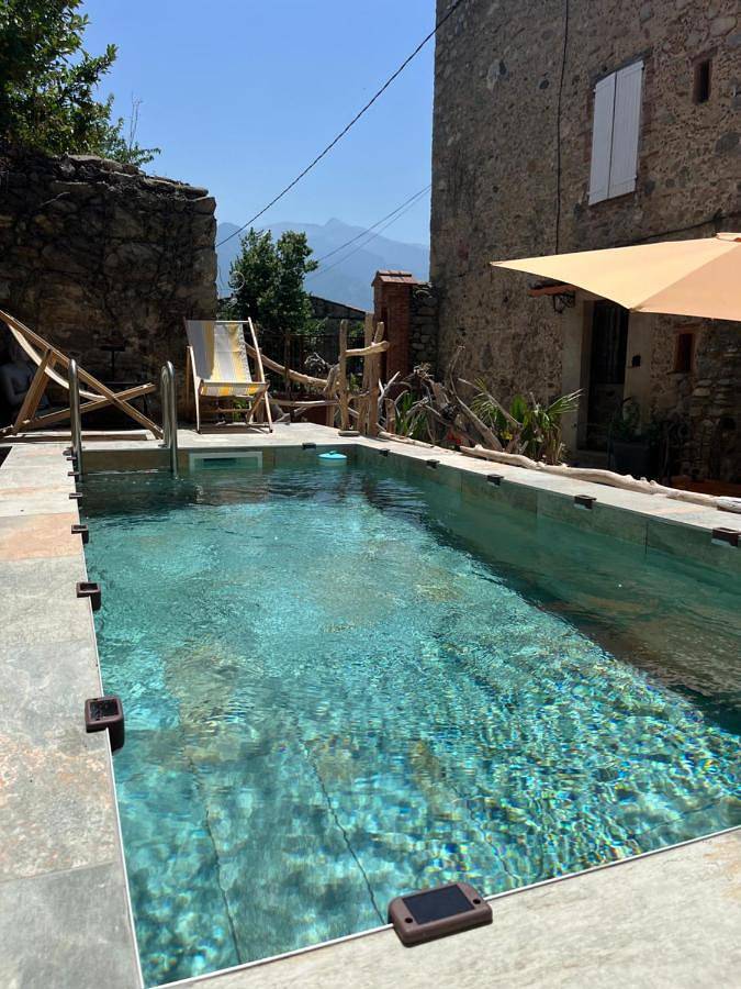Location de vacances pour 2 personnes, avec Terrasse ainsi que Jardin et Vue à Prades - 4