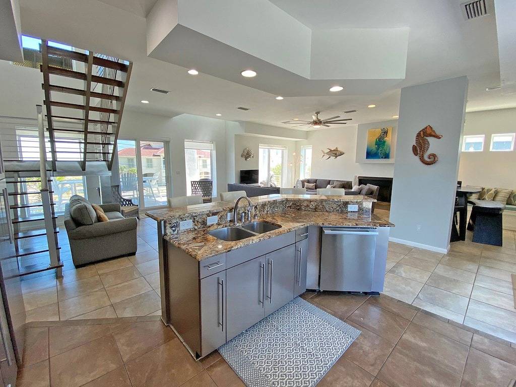 Sunshine Beach House in Pensacola Beach, Emerald Coast