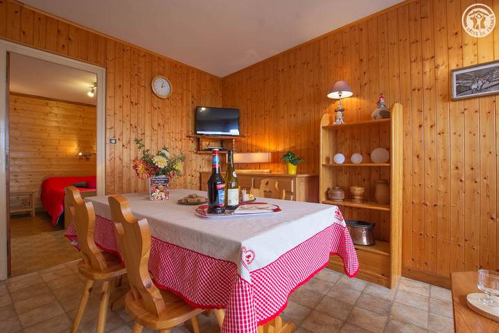 Gîte pour 4 personnes, avec Terrasse et Jardin