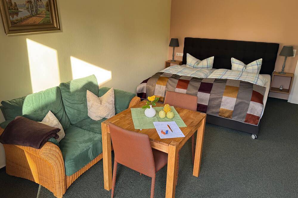 Doppelzimmer 4 - Bed & Breakfast am Waldgürtel in Forst (Lausitz), Lausitz