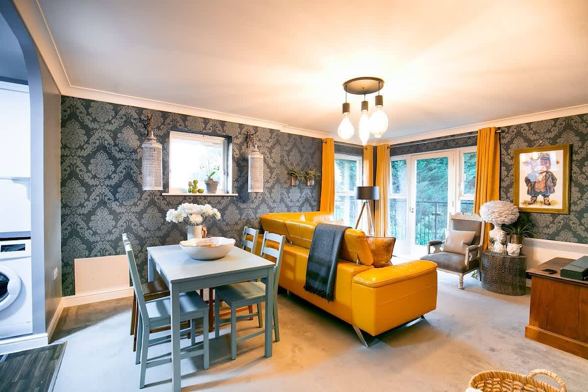 Entire apartment, Perfect Booking | Central, Stylish and Comfortable in Kent