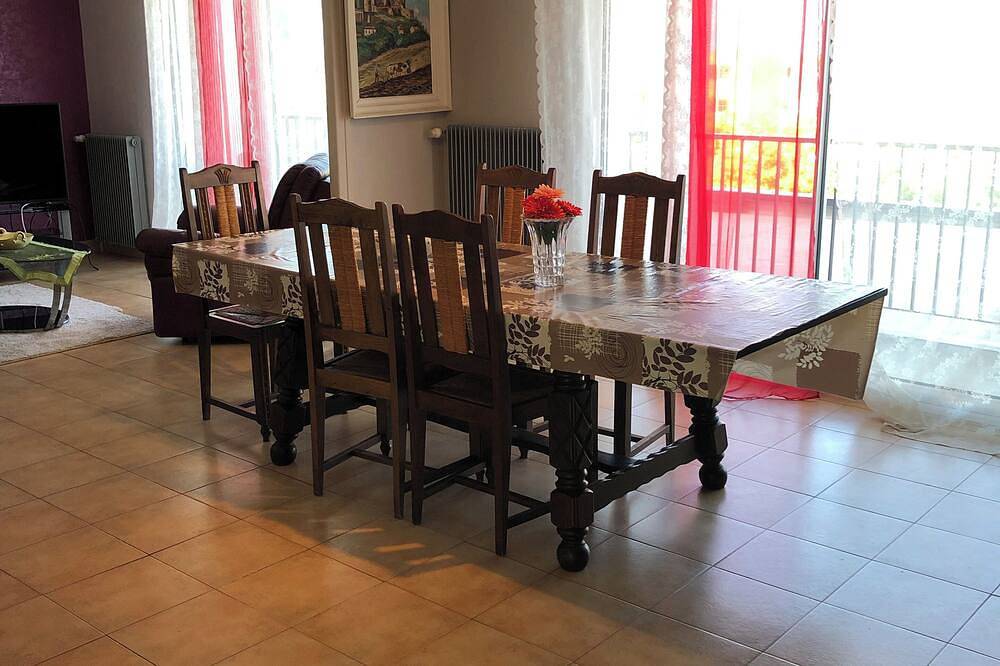 Ganze Wohnung, Appartement Charmant et Spacieux Profitez D'un Séjour Inoubliable ! in Soyaux, Charente