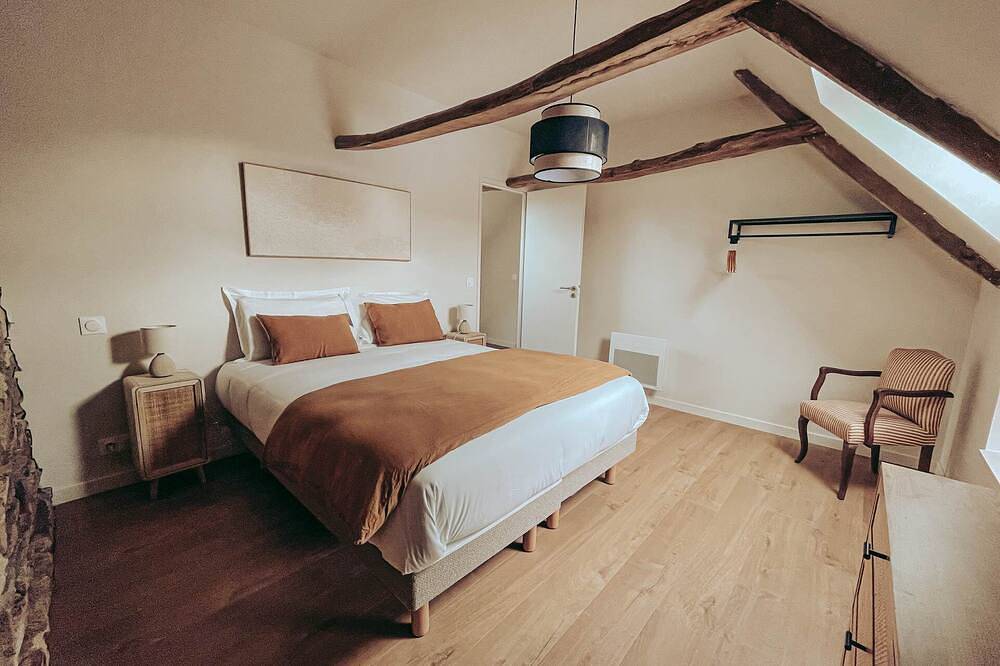 Le Lodge #2 with garden and pool access - Perros Guirec in Perros-Guirec, Rosa Granitküste