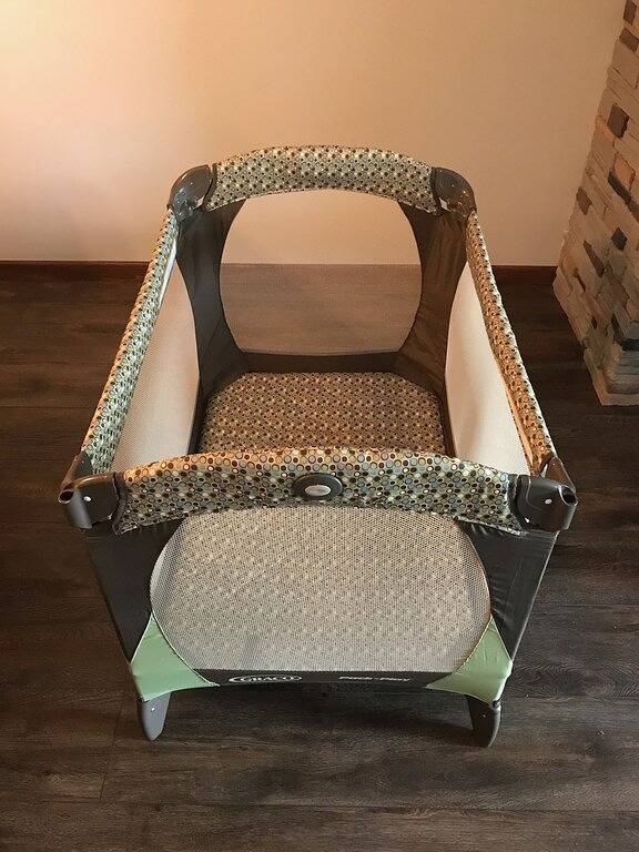 Ganze Wohnung, Großartige Aussichten! Dritte Etage Endgerät - Tiefgarage! in Dickinson County