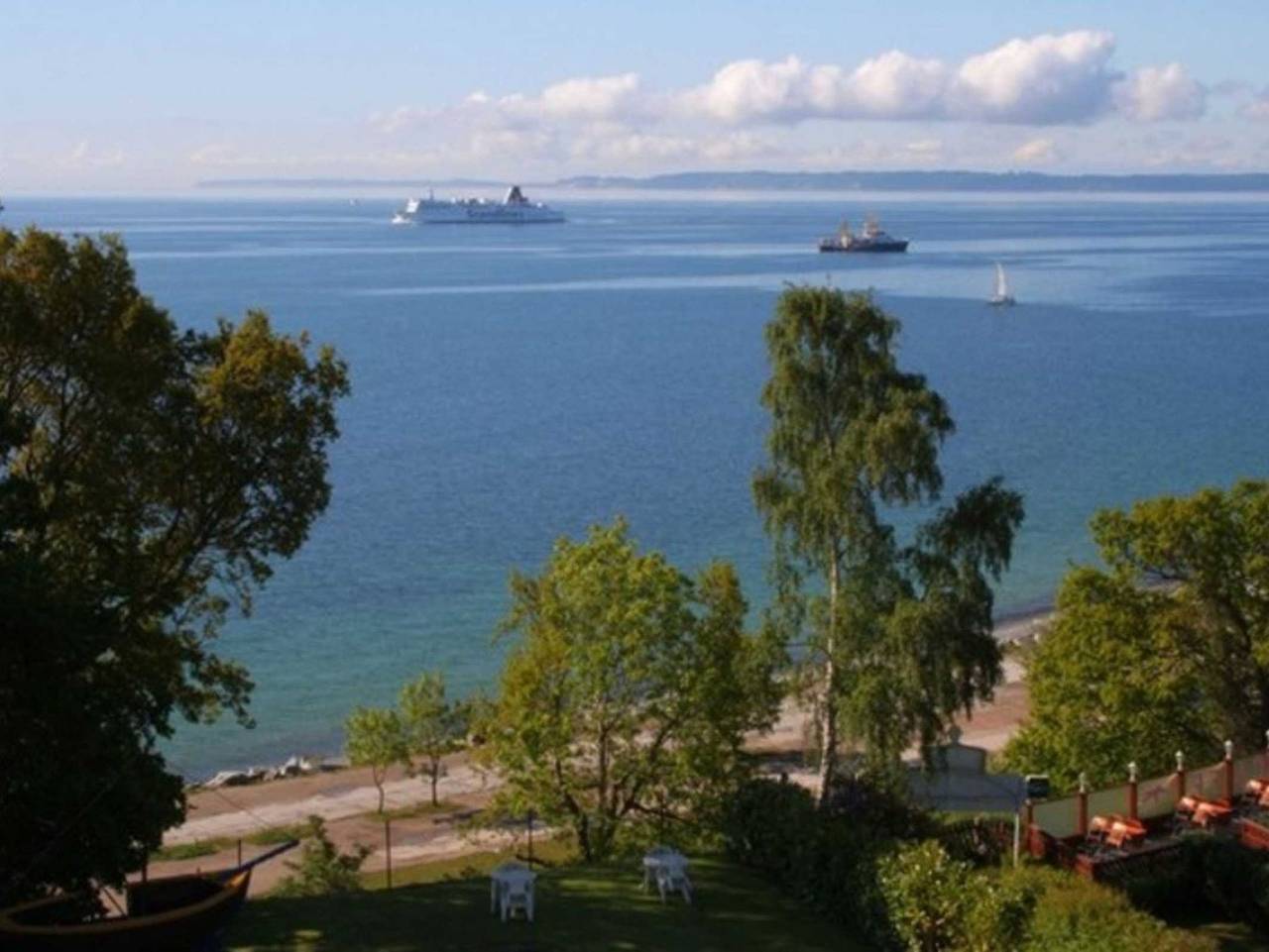Ganze Ferienwohnung, Villa Feodora - Das Haus mit dem einzigartigen Seeblick - 09 Königsstuhl in Sassnitz, Nationalpark Jasmund