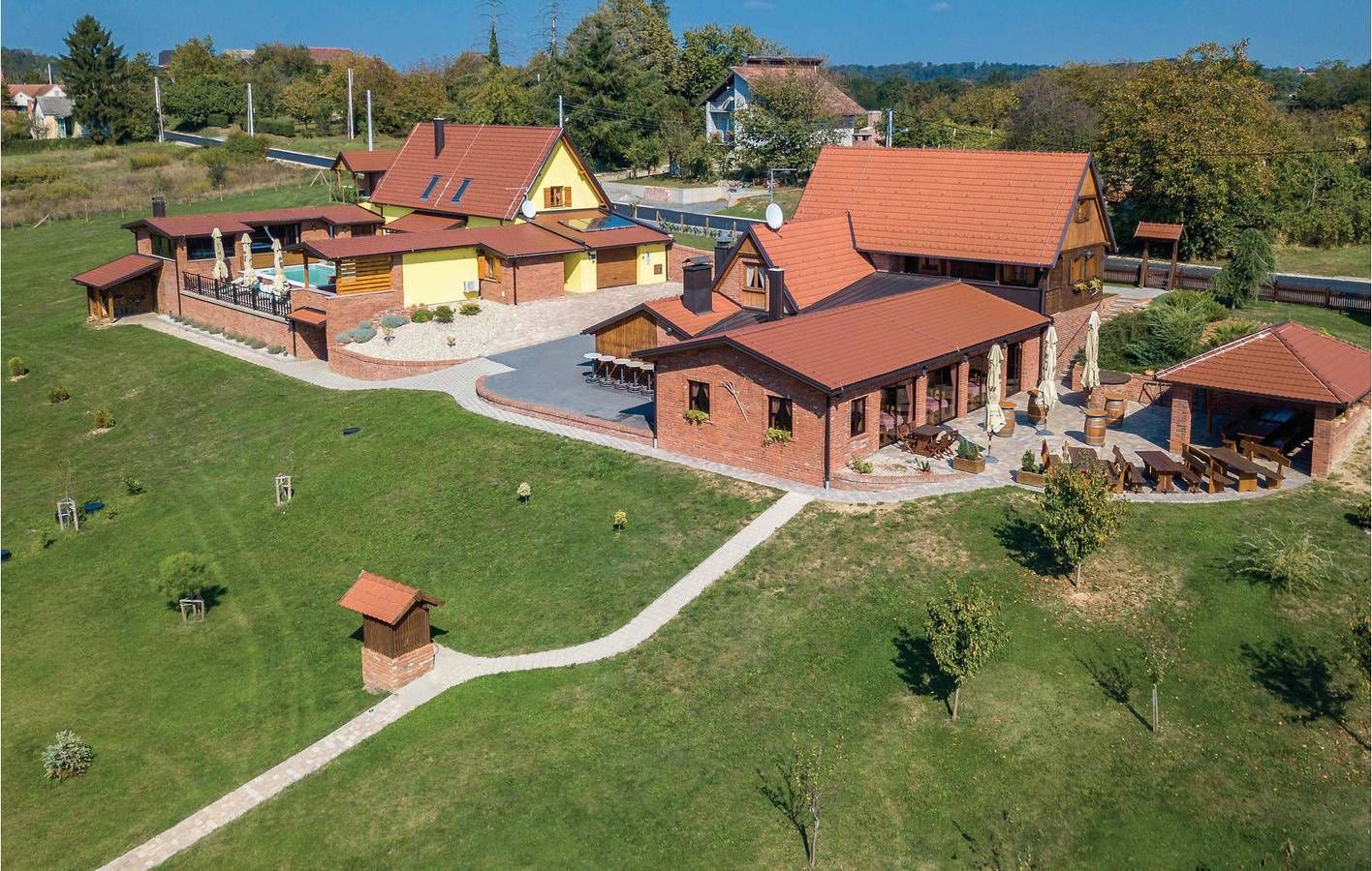 Vakantiehuis voor 13 personen met terras in Sisak-Moslavina