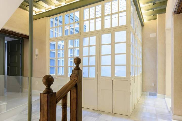 Casa rural para 12 personas, con Balcón además de Terraza y Vistas en Tomares - 4