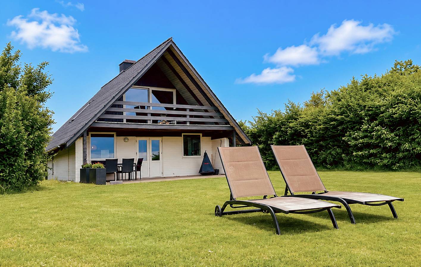 Ferienhaus für 4 Personen mit Terrasse in Årø, Hadersleben