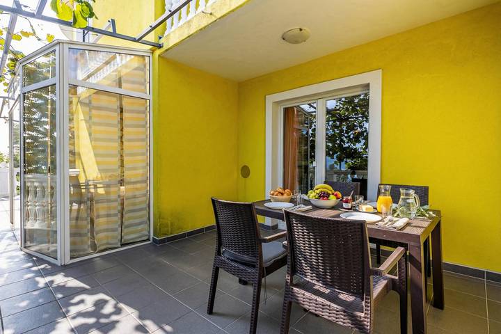Ganze Wohnung, Seaview House Helena - Apartment 2 in Plomin, Ostküste Istrien