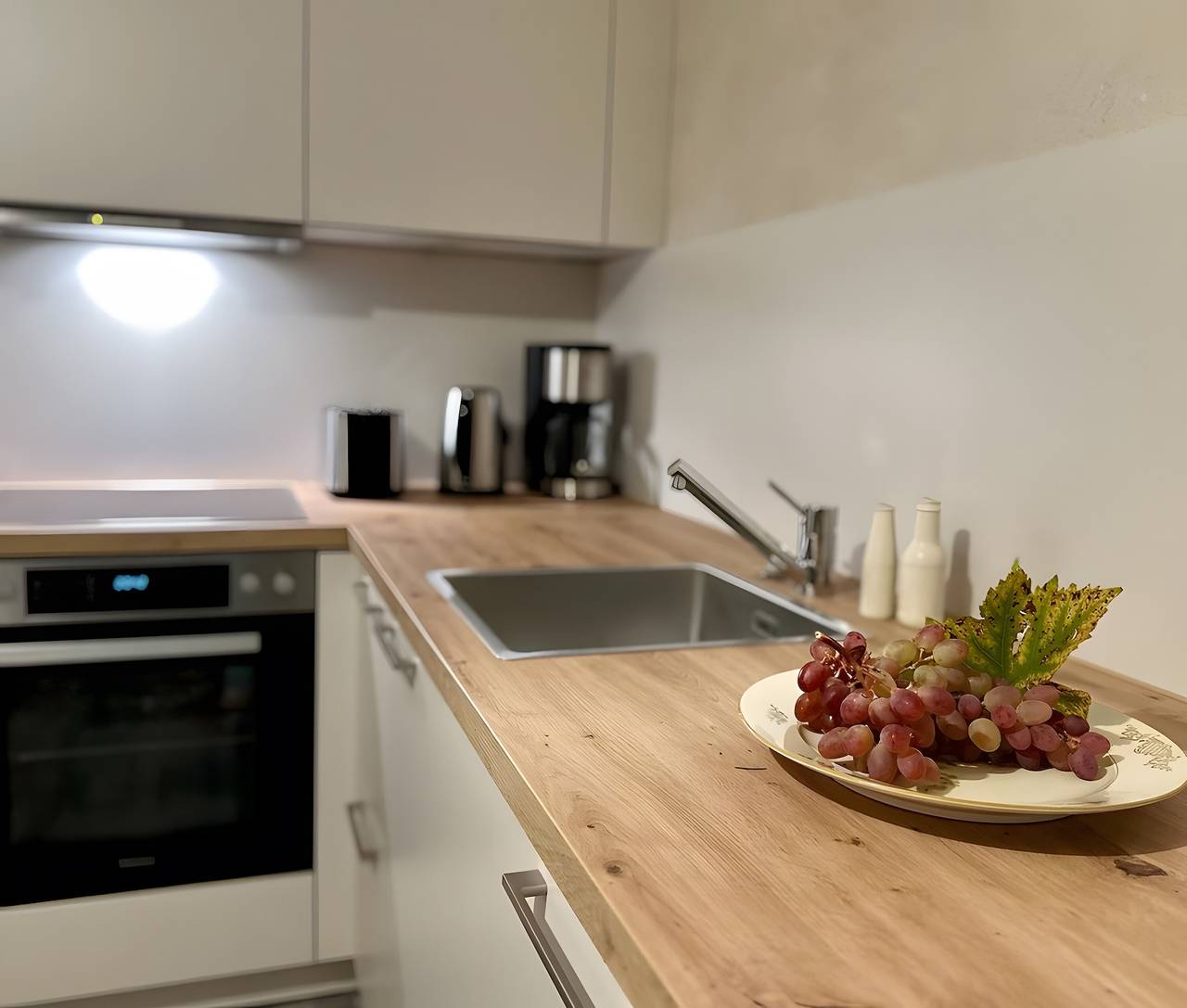 Ganze Wohnung, Ferienwohnung 'Groß' mit Gemeinschaftsgarten und Wlan in Offenburg, Mittlerer Schwarzwald