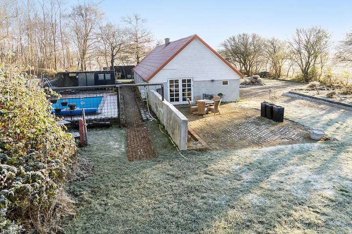 Ferienhaus für 8 Personen, mit Garten in Karby Juetland