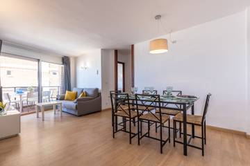 Apartment for 6 People in Vilafortuny, Cambrils, Photo 4