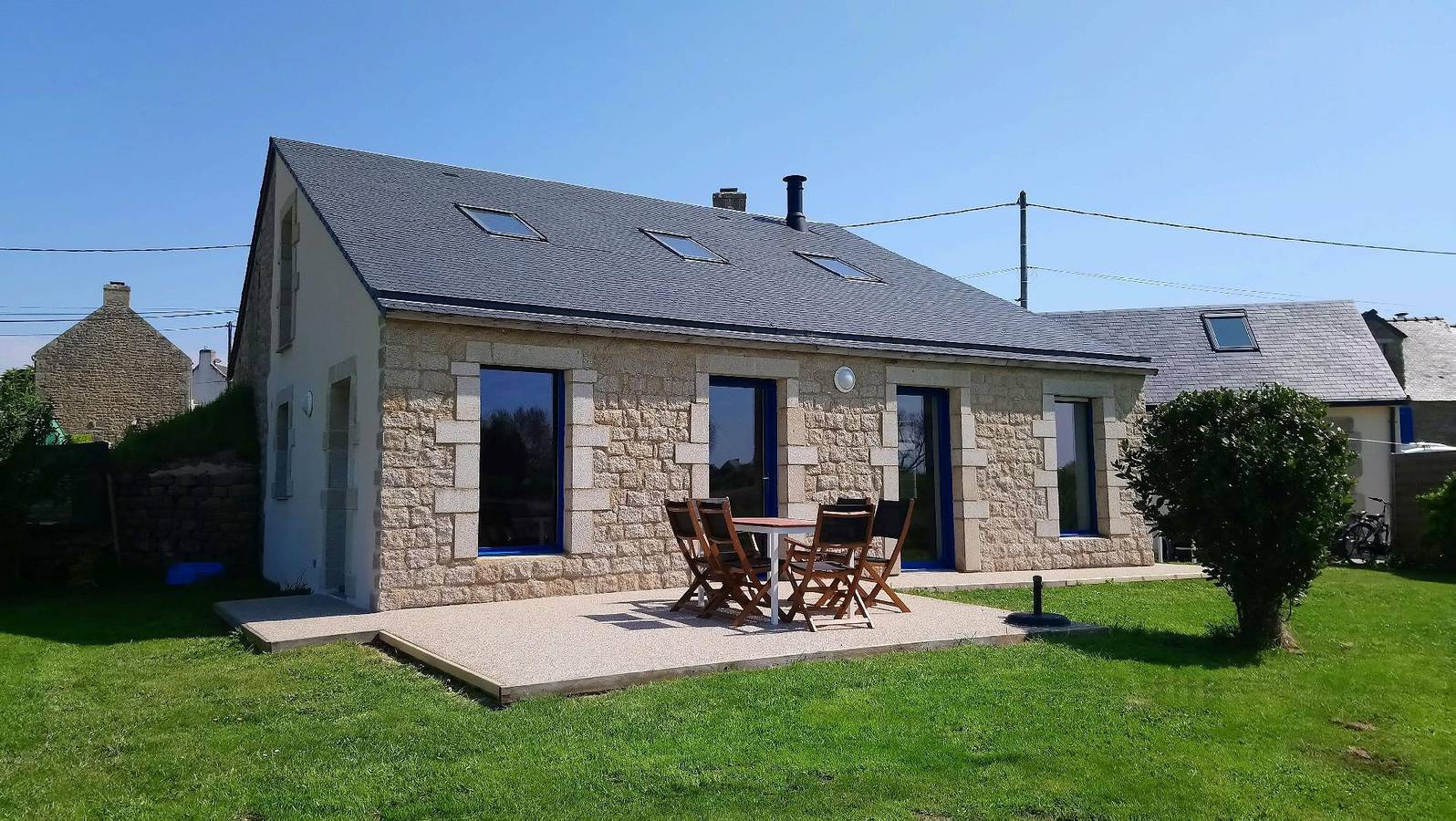 Spacious holiday home, completely wheelchair accessible in Kerhillio, Erdeven
