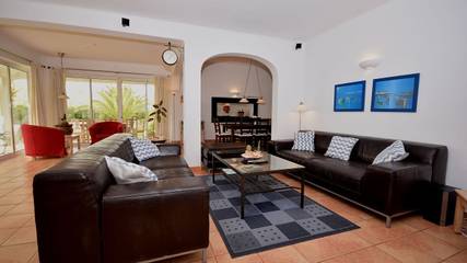 Villa for 9 People in Albufeira, Faro District, Photo 1