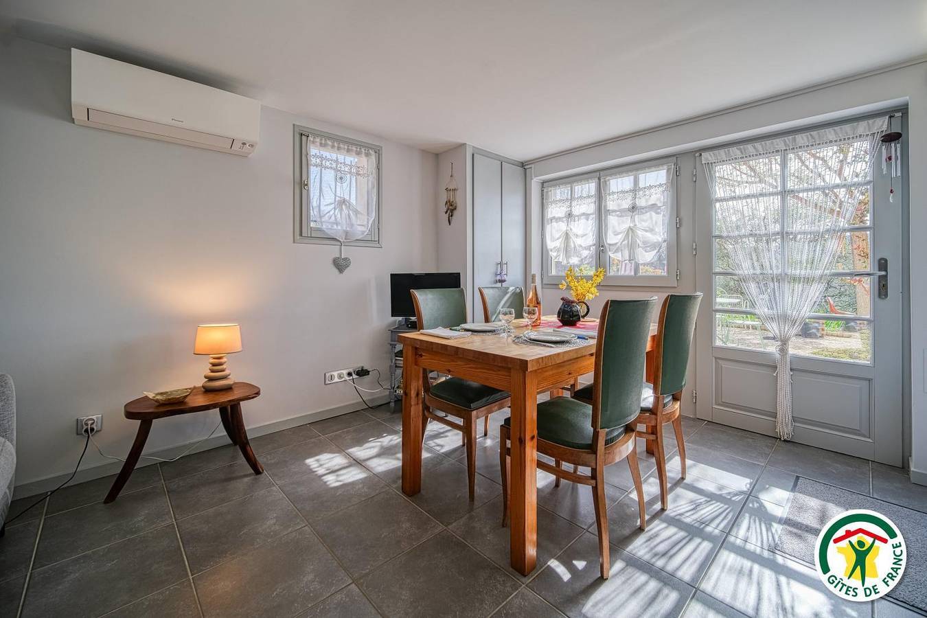 Gîte für 2 Personen mit Garten in Venterol, Nyons und Umgebung