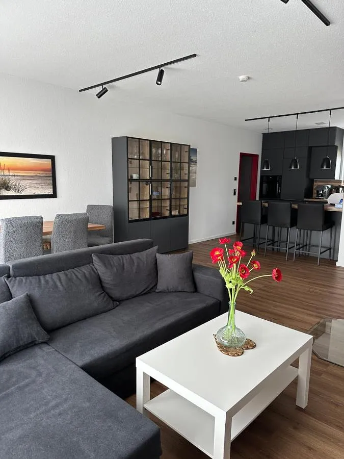 Ferienhaus für 6 Personen, mit Terrasse und Garten - 1