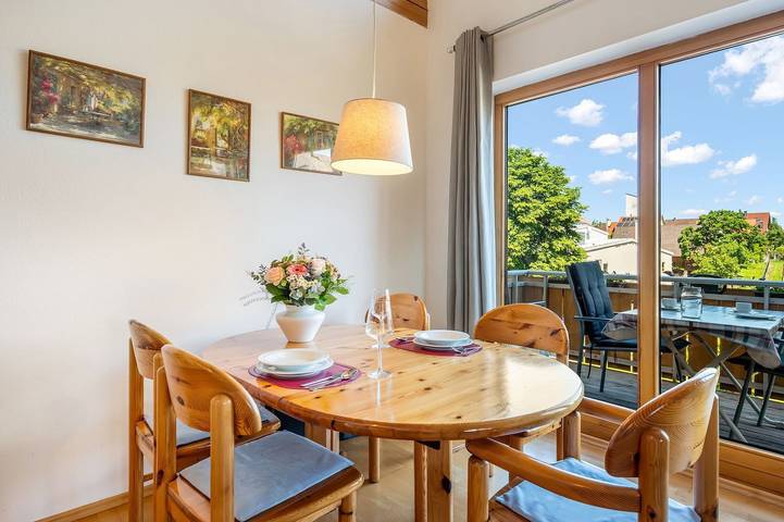 Ferienwohnung für 4 Personen, mit Balkon und Garten sowie Ausblick in Westallgäu - 3