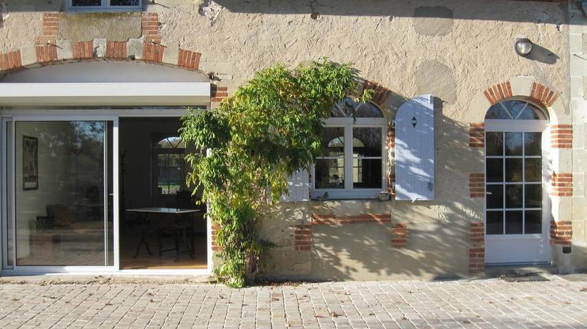 Gîte pour 4 personnes, avec Terrasse ainsi que Jardin et Vue à Château-la-Vallière
