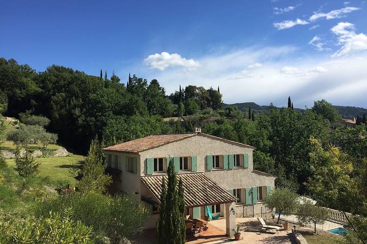 Villa für 7 Personen, mit Garten und Whirlpool sowie Terrasse - 1