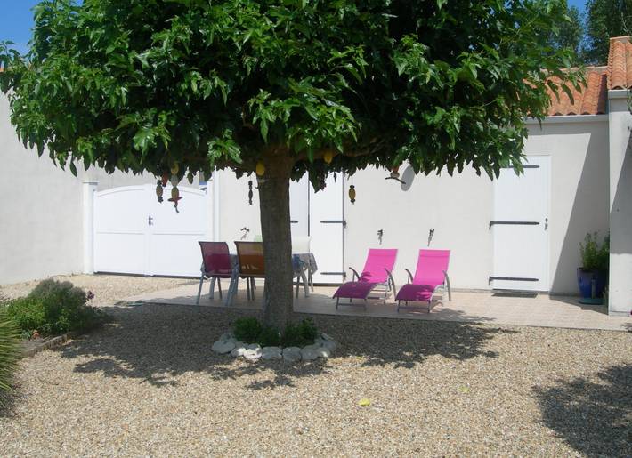 Gîte pour 4 personnes, avec jardin et terrasse, animaux acceptés en Charente-Maritime - 2