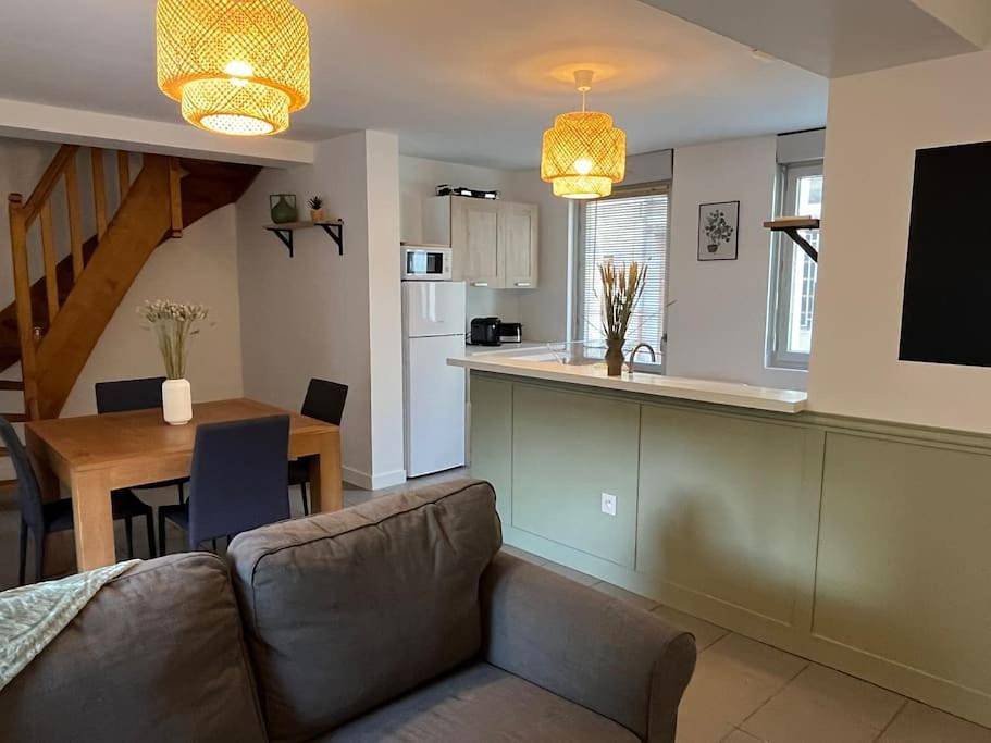 Two-Bedroom House in Contres, Sologne