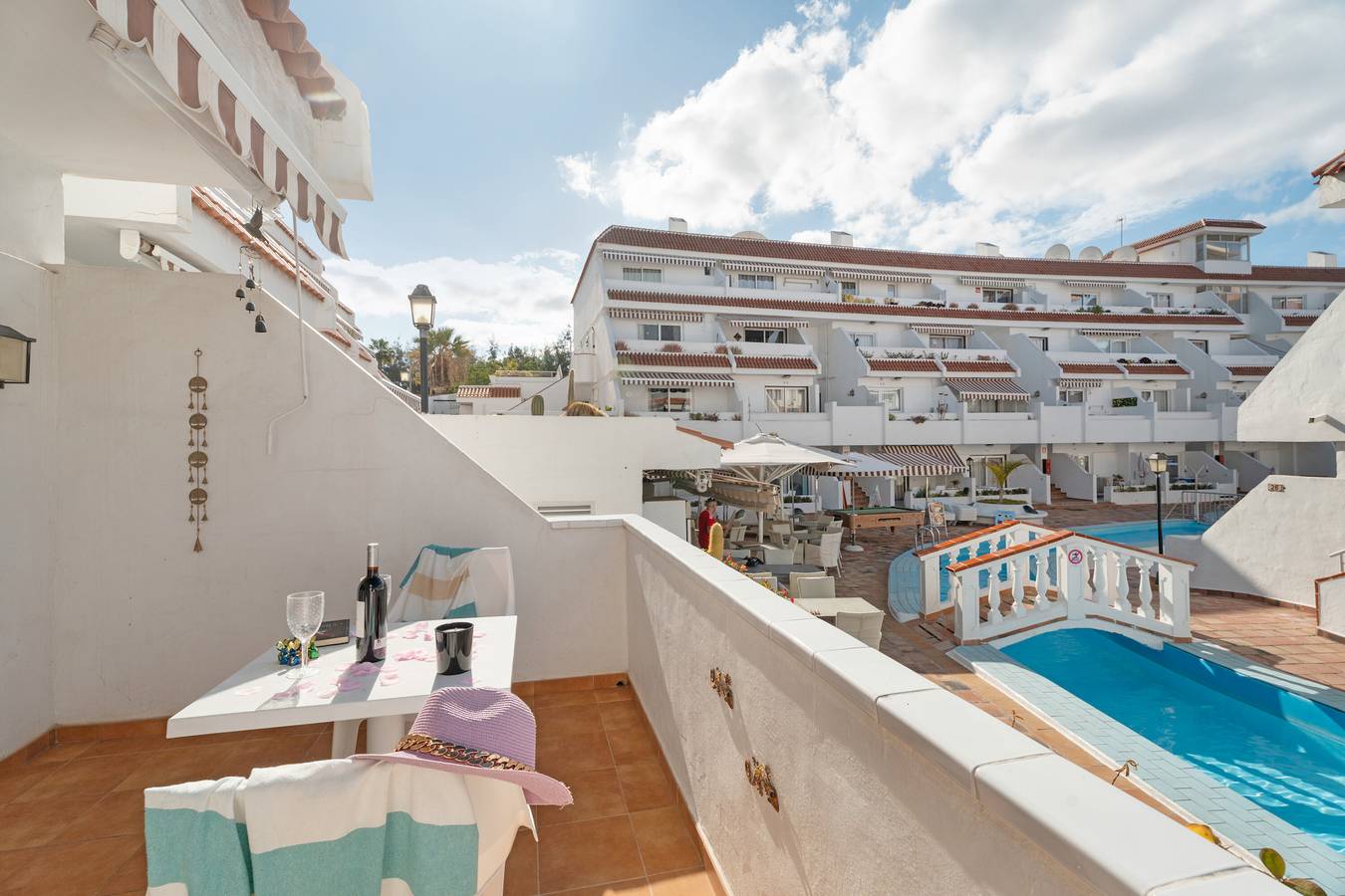 Entire apartment, Vacation 'Serene Terrace and Pool' with Shared Pool, Private Terrace and Wi-Fi in Playa de las Américas, Arona