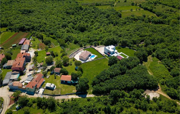 Ferienhaus für 6 Personen, mit Garten